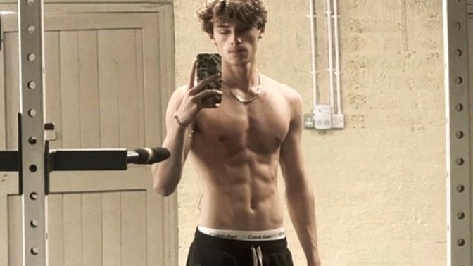 Anyone else have a boyfriend obsessed with gym and looks?