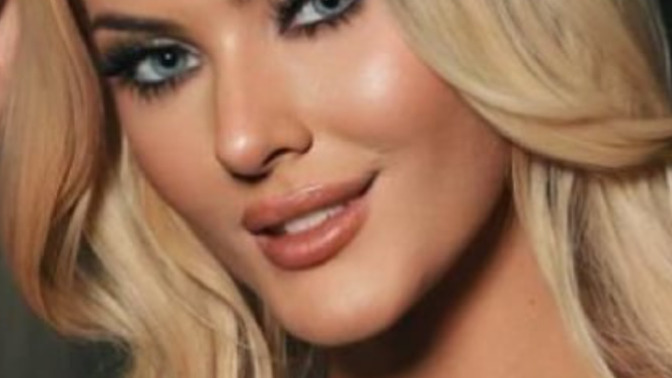 Do you guys think these women are the most beautiful in the universe?