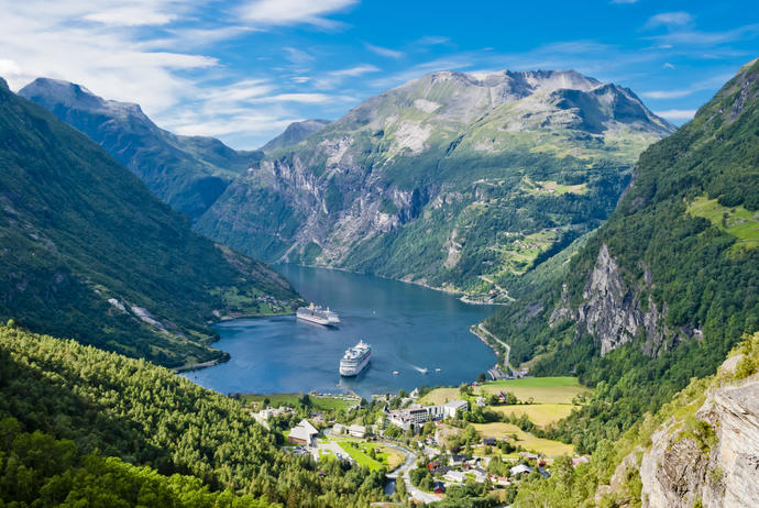 Would you consider this statement an Opinion or a Fact: NORWAY IS MORE BEAUTIFUL THAN KUWAIT?