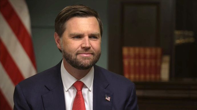 Girls, do you find JD Vance attractive looking?