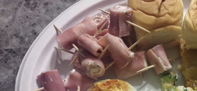 Have you had these ham and philadelphia cream cheese appetizers before?