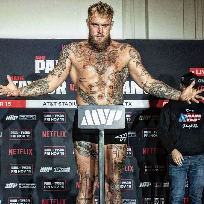 Would you take 700 million dollar offer by the Saudi Royal Family to fight boxer Jake Paul? Could you beat him?