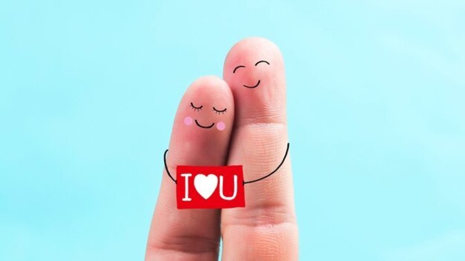 Who should you say 'I love you' first, and does it really matter who does?