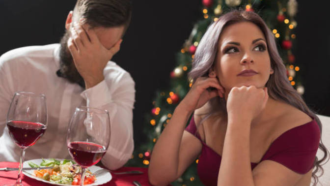 Should you dump someone before the holidays or after?