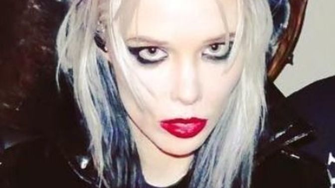 How do I deal with short emotional males trying to get with me because they feel my goth vibe and think I’m a “goth dommy mommy”?