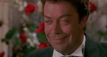 What would YOU do if someone smiled at you like the Grinch here?