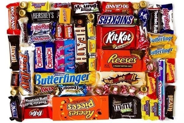 $100 bill or pick your favorite chocolates or sweets, you can only pick one?