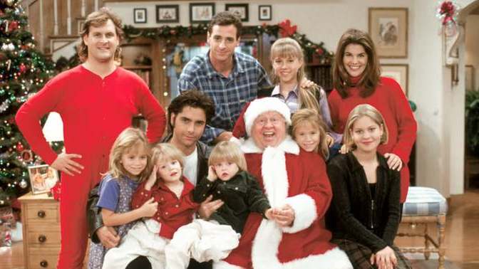 What Is Your Favorite Christmas Family From a 90s Sitcoms?