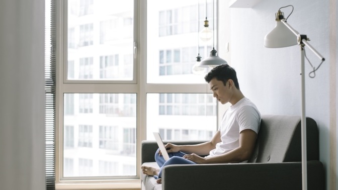 Do you practice minimalism and what benefits did you get on your mental health?