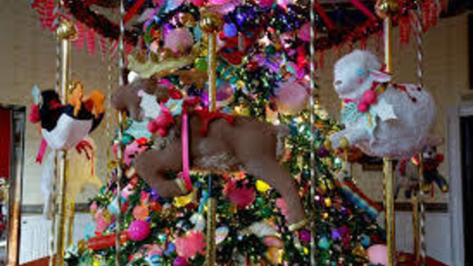 What's your opinion of The White House Decorations this Year?