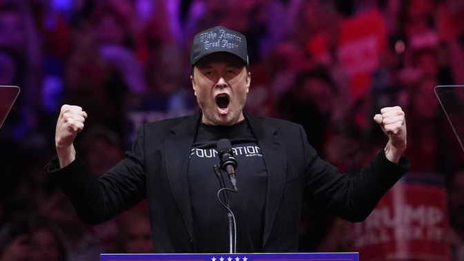 Did you know Elon Musk has 10 500 times more net worth than the United Health Care CEO that got shot?