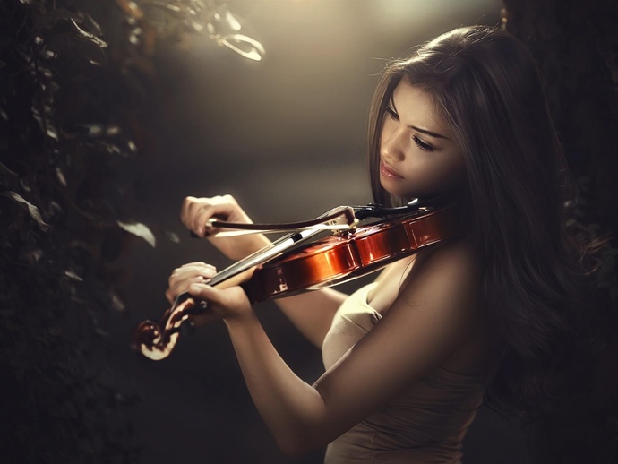 Violinists, is it possible to have piano sheet music in front of you, but you convert it to violin as you play?