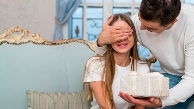 What is a thoughtful gift idea for wife, just because? Any advice?