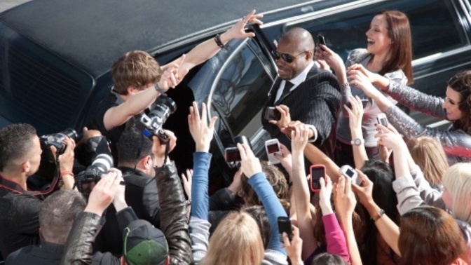 Who do you think cares about popularity more? Men or women?