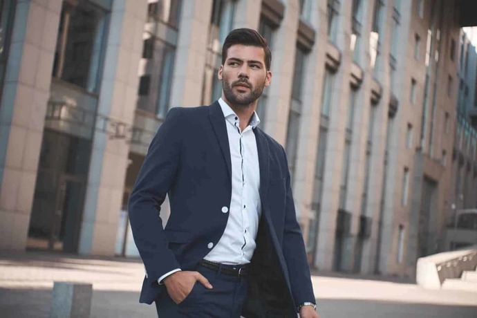 What are your thoughts on men who dress like this?