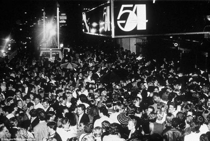 If y’all could, would y’all go to Studio 54 ?