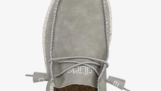 Are these shoes ugly for a 15 year old boy?