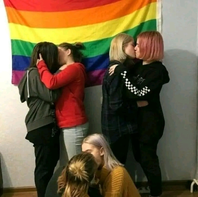 Girls, is that your dream?