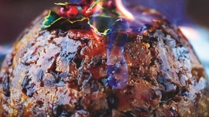What do you serve with Christmas pudding?
