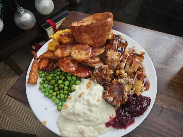 Do you have bread sauce on your Christmas dinner?