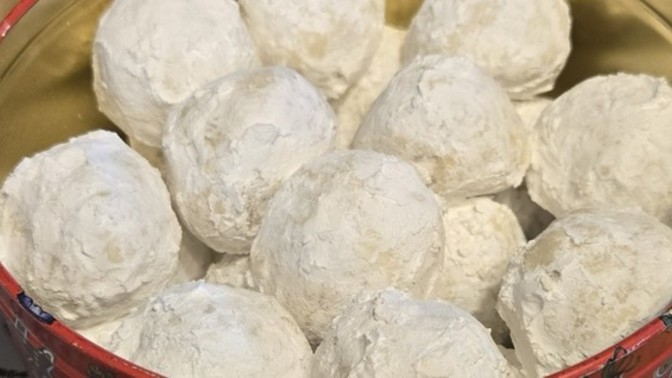 Have you had Mexican Wedding Cakes / Russian Tea Cakes?