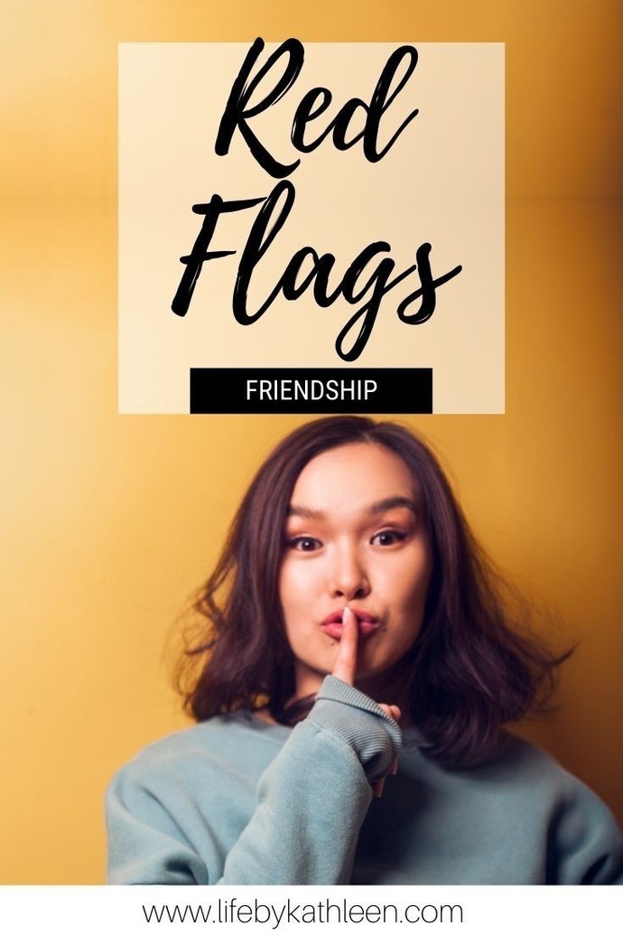 My beauty tech told me she has no friends and is now trying to latch onto me. Are people who have no friends a red flag?