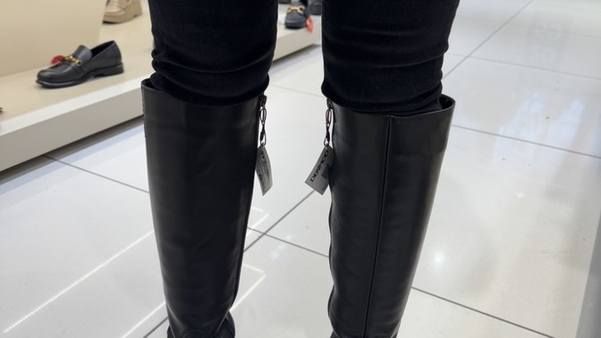 Do you think these boots cause foot smell?