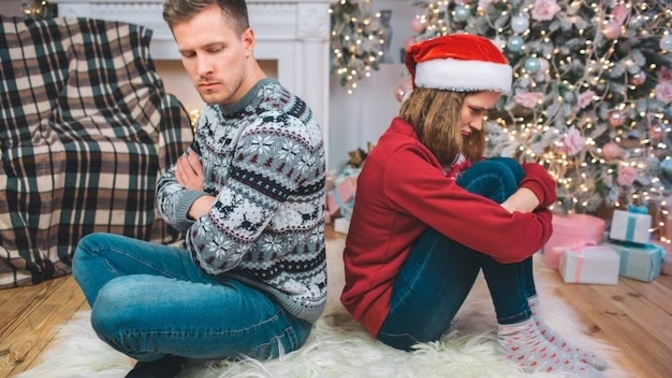 Should I be upset that my boyfriend didn’t get me a Christmas gift, or am I overthinking it?
