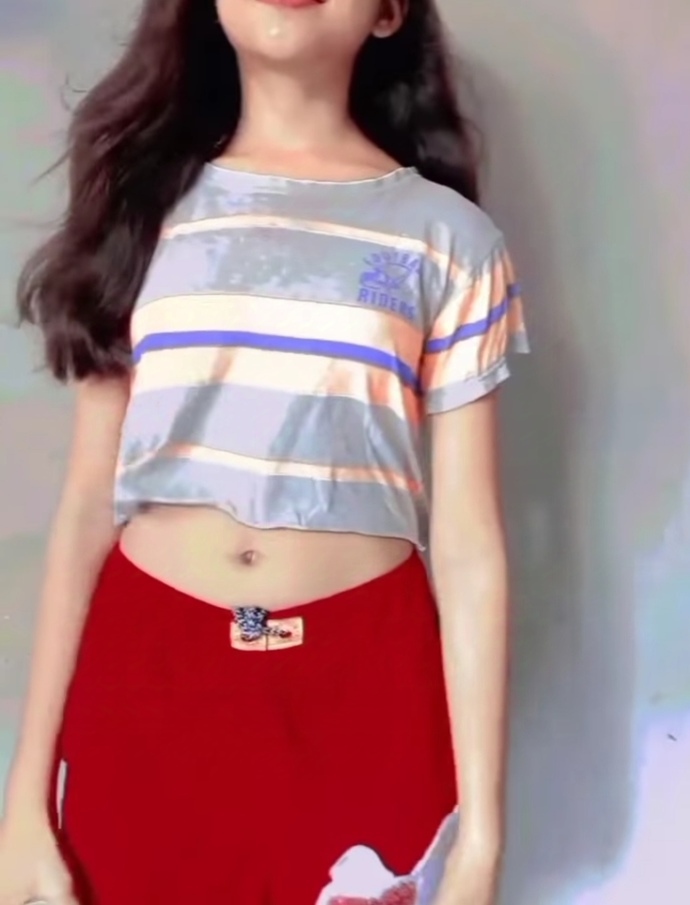 How much deep your navel and neck bone?