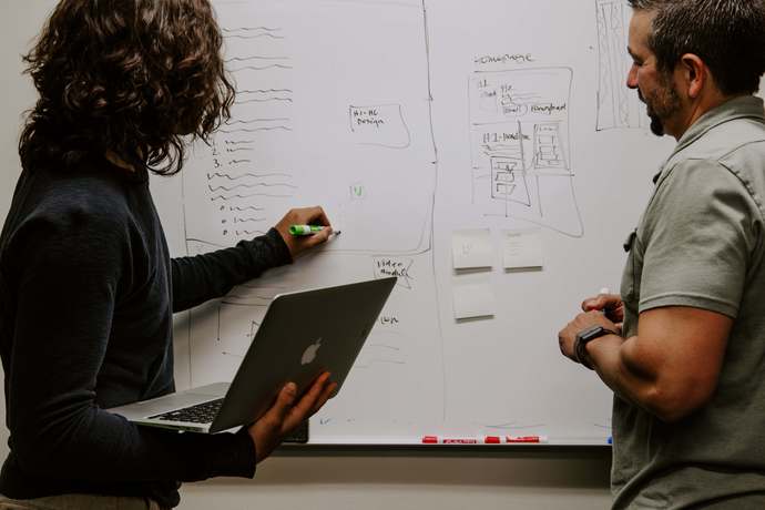 What is the best programming language to learn in 2025 and what are the best ways to make a living with it?