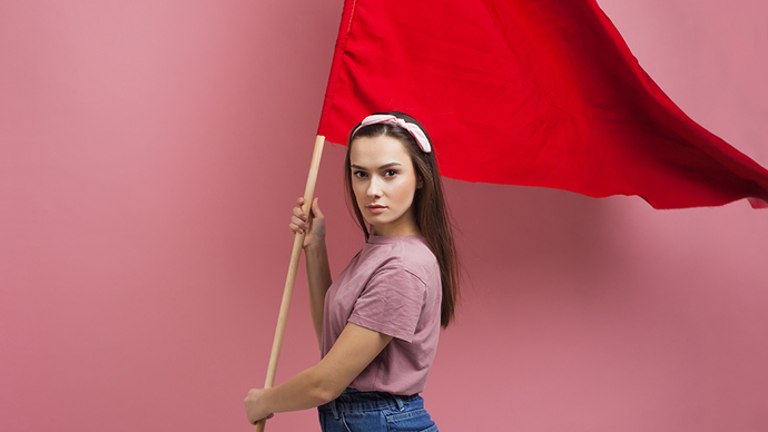 Because a friend told me I have a cropped red flag, lol, what are the red flags that you would never tolerate while seeking a romantic relationship?