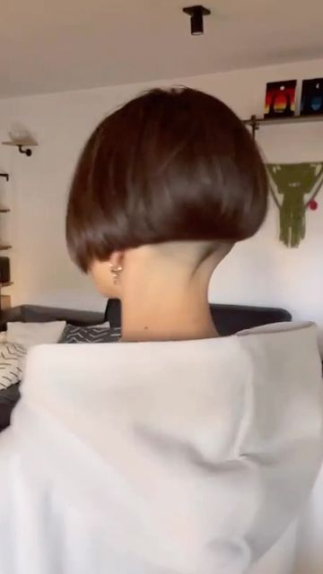 Long hair or bob hair cut?