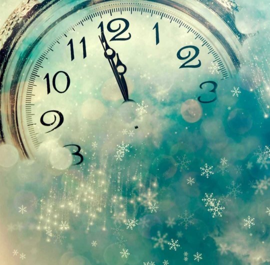 Happy New Year, All! 🥂 What plans do you have for ringing in 2025?