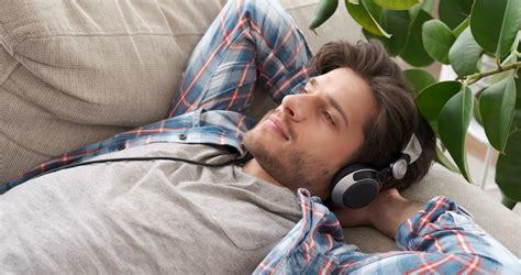 What are three guilty pleasure songs you listen to but wouldnt be caught listening to?