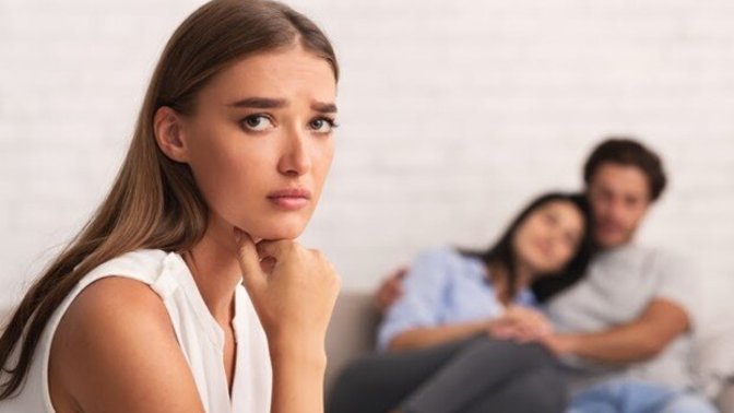 What's the best way to deal with jealous people?