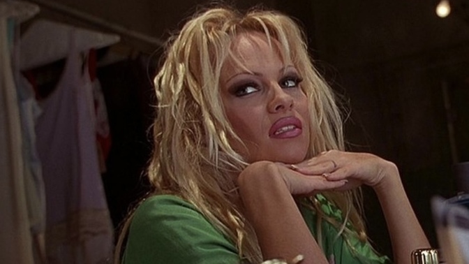 Girls, True or false this picture depicts the annoyed look you have when a guy slides into your DMs lol?