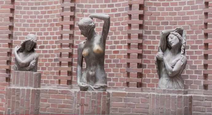 What do you think of these STATUES in BREMEN Germany?