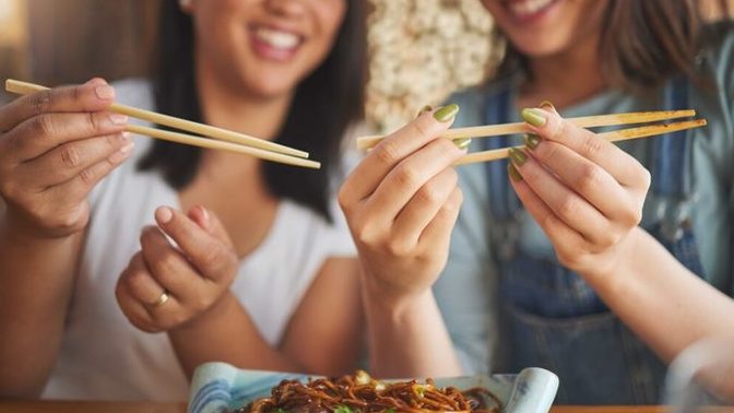 Do you know how to use chopsticks🥢 ?