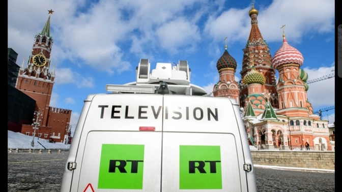 Should we just assume all conservatives are funded by Russia?