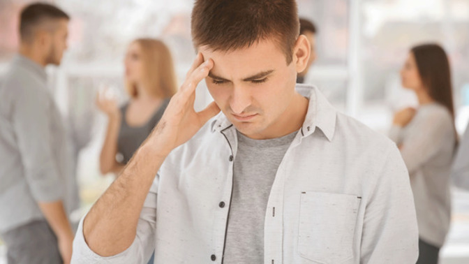 Anyone have\had social anxiety, have you learned to control it?