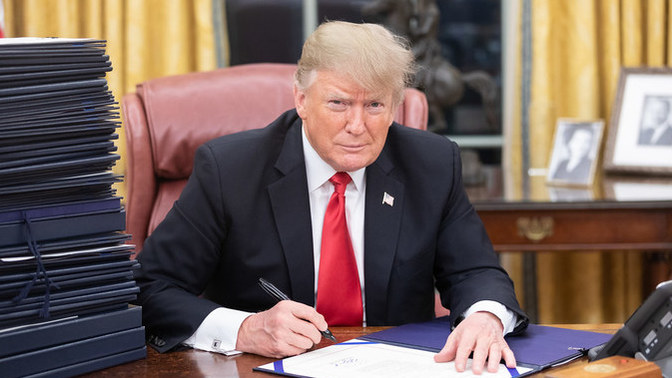 How many Executive Orders will President Trump sign on Day1 of his administration?
