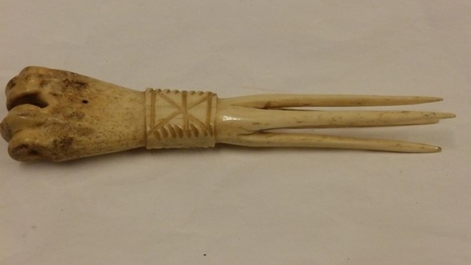 What's this useful kitchen gadget for?