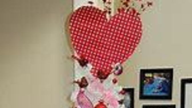 So, Will You Do a Valentine's Day Tree?