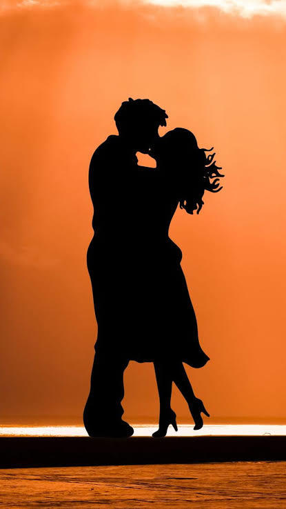 What kind of kisses does a guy love?