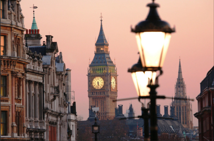 Would you rather visit Edinburgh or London?