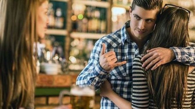 Is it ethical to date multiple people at the same time if you're not exclusive?