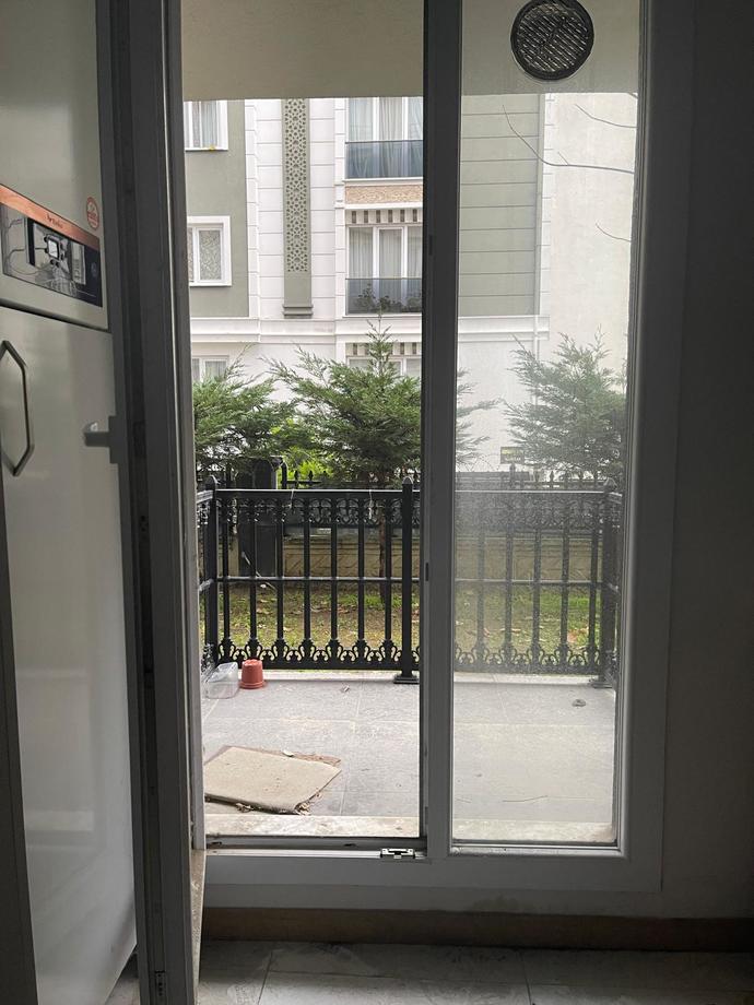 What do you think this house looks like?