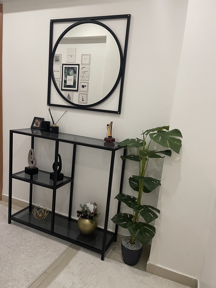 How is the decoration of my house? Do you think I’ve decorated it nicely?