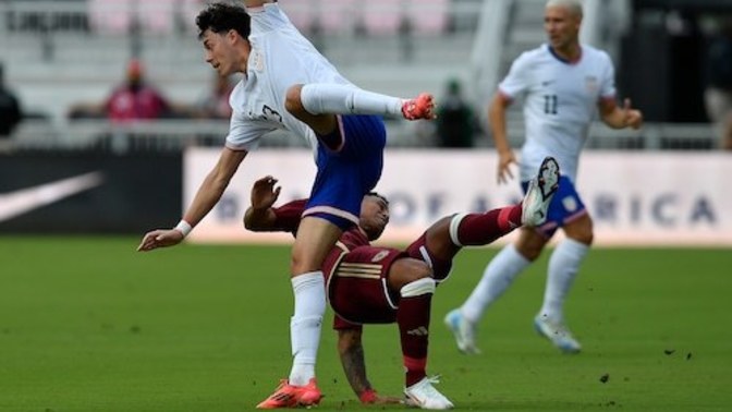 Why were the US and Costa Rica playing last night's friendly like it was a knockout game?