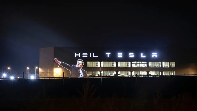 What do you think k of Elon Musk?